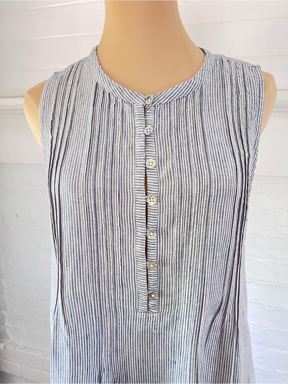 Faherty Sleeveless Mini Dress in White and Navy Pinstripe - Picture 11 of 13